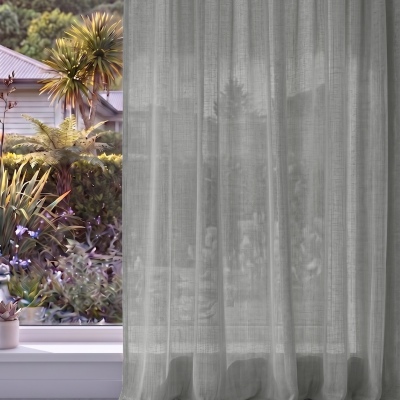 Williamsburg for Pleated Curtains: Concrete